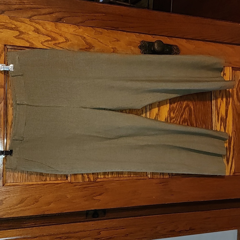 ✨️3/$20 ✨️ Women's Chaps slacks